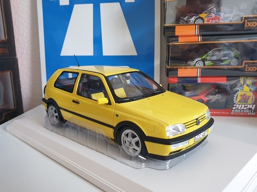 Volkswagen golf gti - volkswagen, color