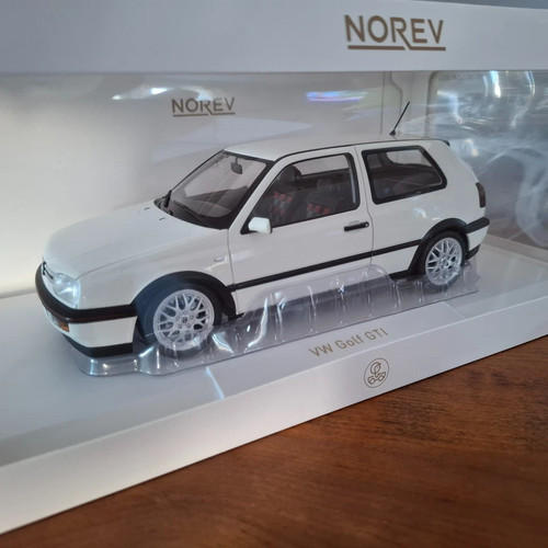 Volkwagen golf gti - vw, 3